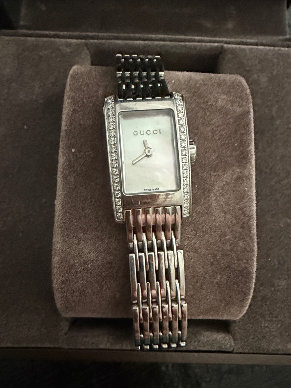 Gucci Silver Women's Diamond-Trim Rectangular Bracelet Watch PUT AN OFFER - Picture 6 of 6